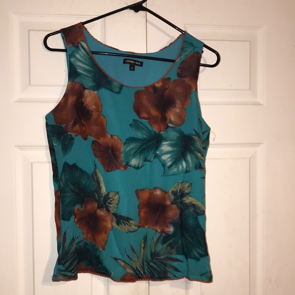 Women’s Cynthia Max Print Shell Top